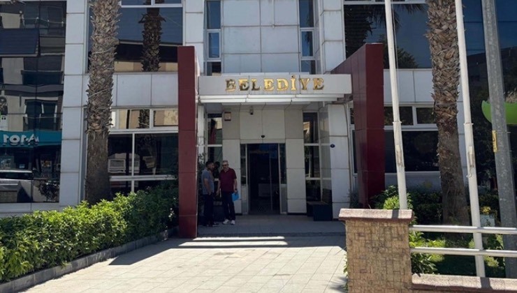 Seferihisar Belediyesi soruşturmasında 2 şüpheliye gözaltı