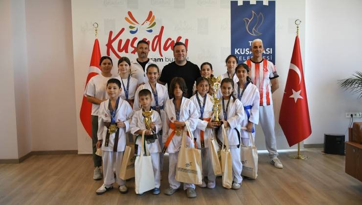 Tataminin şampiyonları başarılarını Başkan Vekili Demirtaş ile paylaştı
