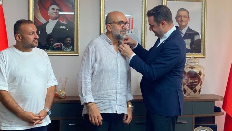 YENİ Parti İzmir’de rozet töreni... Güç: Seçim geldiğinde iktidar olacağız