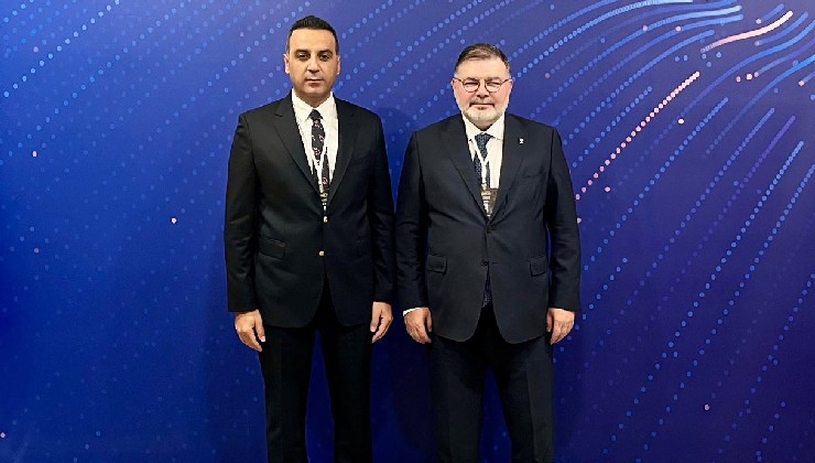 AK Parti'ye geçen Yıldız: 'Vicdanım ve aklımın sesi; 'Önce Çiğli, önce hizmet' dedi'