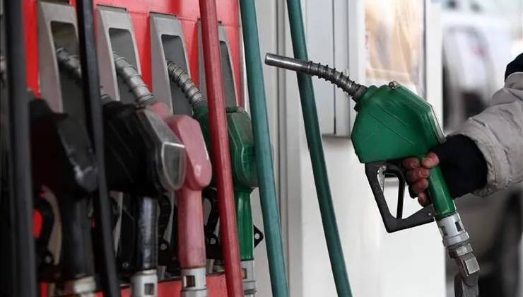 Akaryakıtta zam yağmuru; motorin 100 liraya dayandı