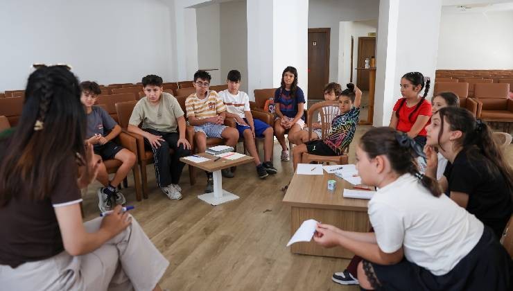 Başkan Anıl Yetişkin’den gençlik atağı: Yeni dönem kursları başlıyor