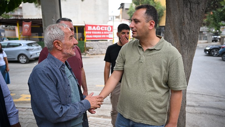 Başkan Eşki Yeşilova’da vatandaşla buluştu
