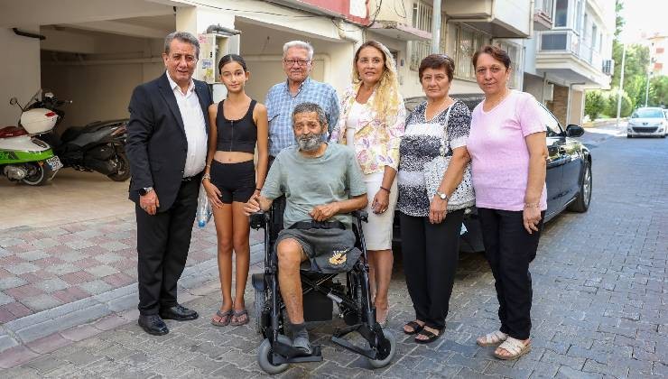 Başkan Yetişkin’den Kurtuluş Günü’nde anlamlı hediye