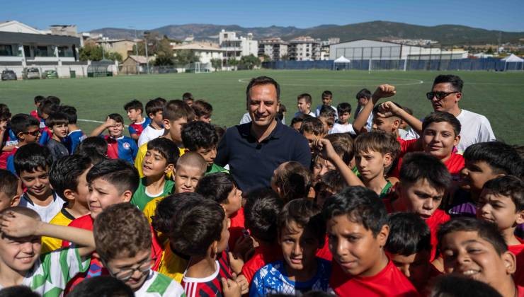 Bornova'da 9 Eylül coşkusu sahaya taşındı