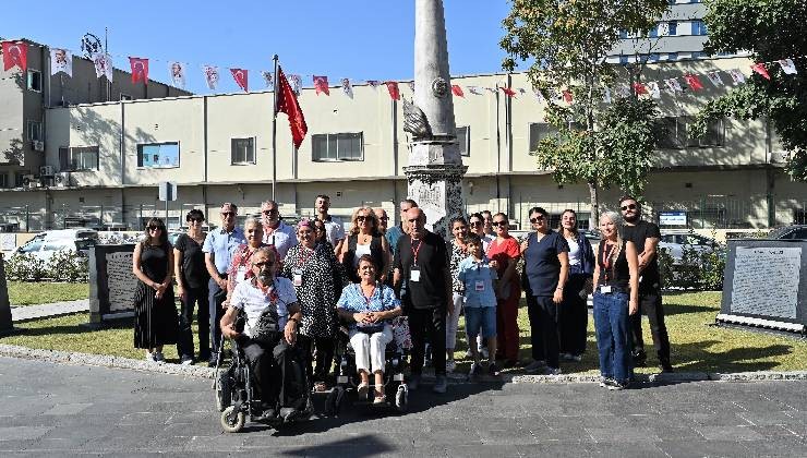 Bornova’da engelleri kaldıran kültür yolculuğu