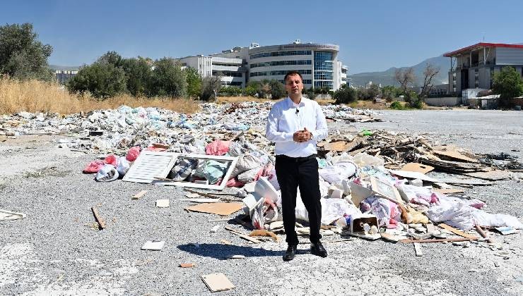 Bornova’da kaçak molozla topyekün mücadele