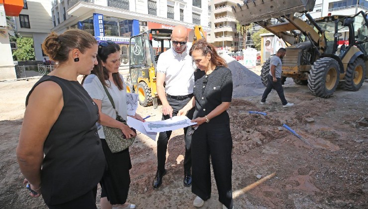 Bostanlı Cemal Bülbül Sokak’ta dönüşüm sürüyor