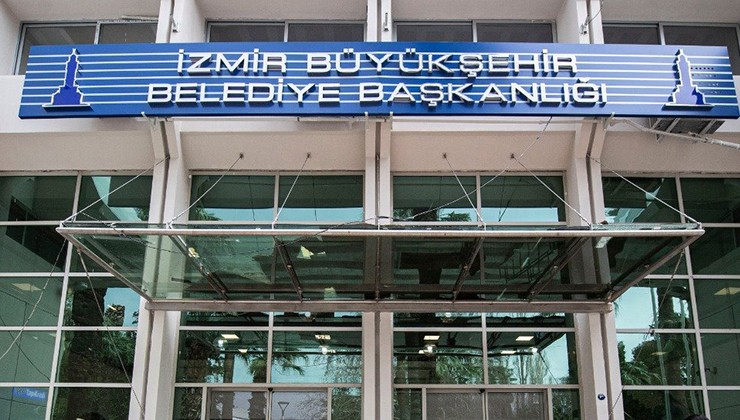 Büyükşehir'de görev değişimi... Ayatar gitti, Alper geldi