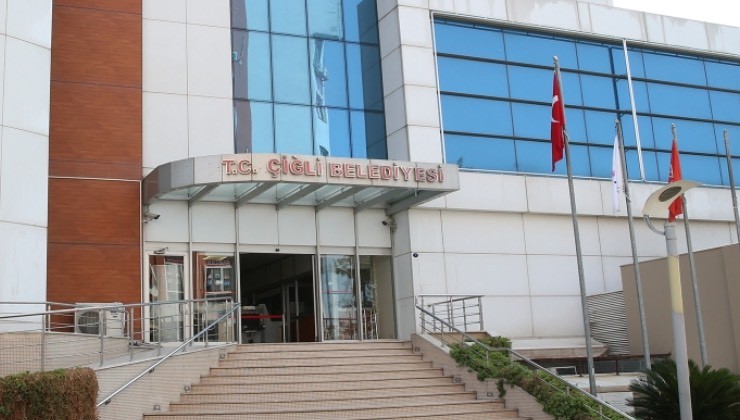 Çiğli Belediyesi'nden saldırı açıklaması: 'Halkın iradesi hedef alındı'