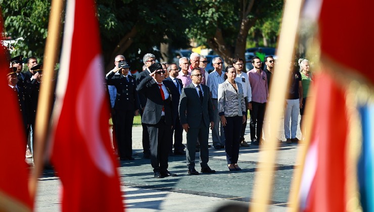 Efes Selçuk’ta 19 Eylül Gaziler Günü törenle kutlandı