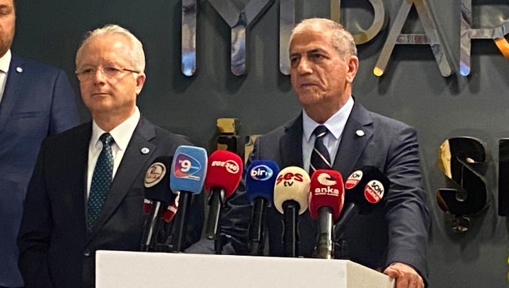 İYİ Partili Kırıkpınar'dan İzmir-Çeşme otoyolu için özelleştirme tepkisi... 'Kamu kaynaklarıyla inşa edilmiş'