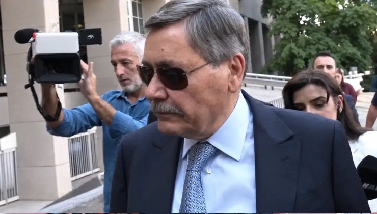 İfadeye çağırılan Melih Gökçek adliyeye geldi