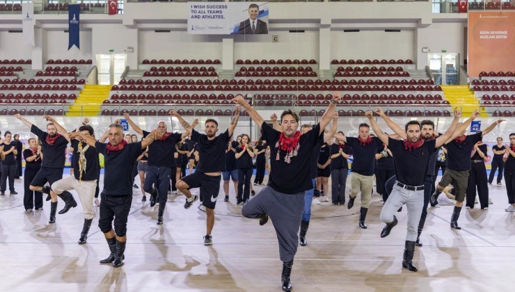 İzmir’de zeybek bilmeyen kalmayacak