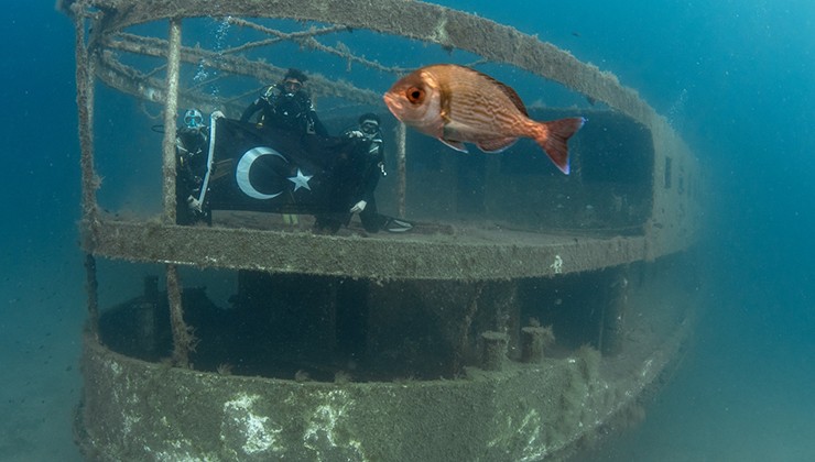 Karaburun'un su altı güzellikleri
