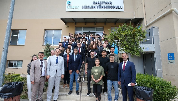 Karşıyaka’da üniversite gururu!