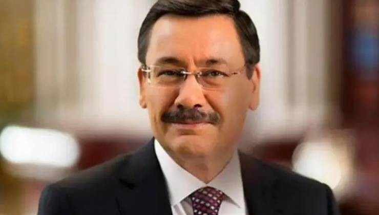 Melih Gökçek'ten 'sakız' açıklaması