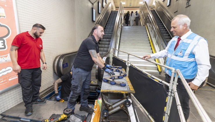 Metro’nun yürüyen merdiven ve asansörlerine yakın takip