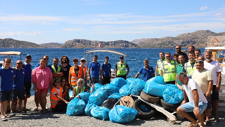 Muğla’da plastik atıklara karşı kıyılarda ortak mücadele