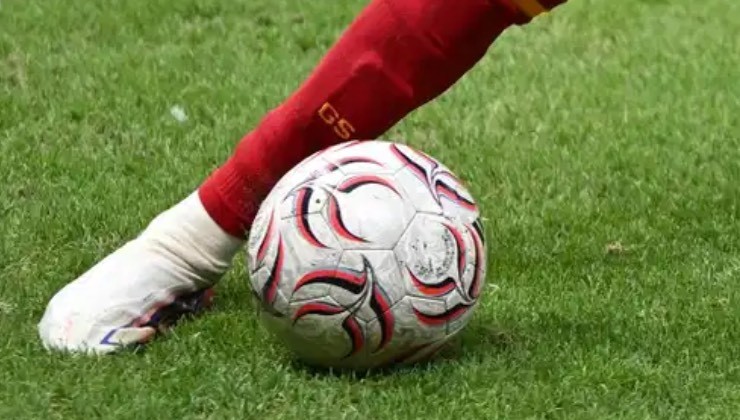 Trabzonspor - Galatasaray maçının tarihi belli oldu