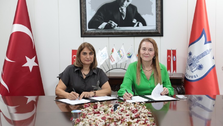 Türkiye’de bir ilk: Konak’ta kadın cinayetlerine karşı güçlü iş birliği