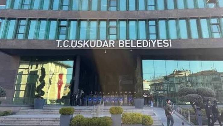 Üsküdar Belediye Meclisi’nde CHP’li 4 üye AK Parti'ye geçti