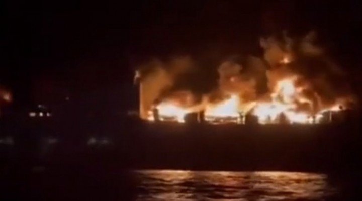 288 kişinin olduğu gemide yangın!