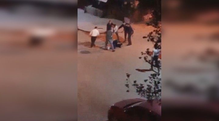 7 kişi etrafını sarıp sopalarla dövdü!