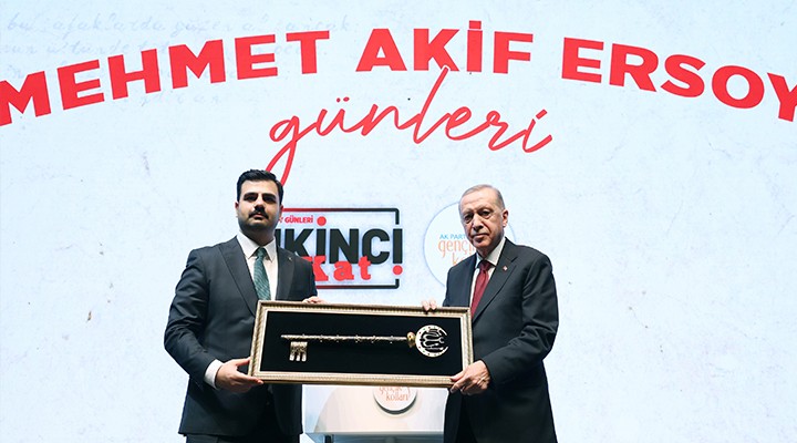 AK Parti Gençlik Kolları ndan  Mehmet Akif Ersoy  anması...