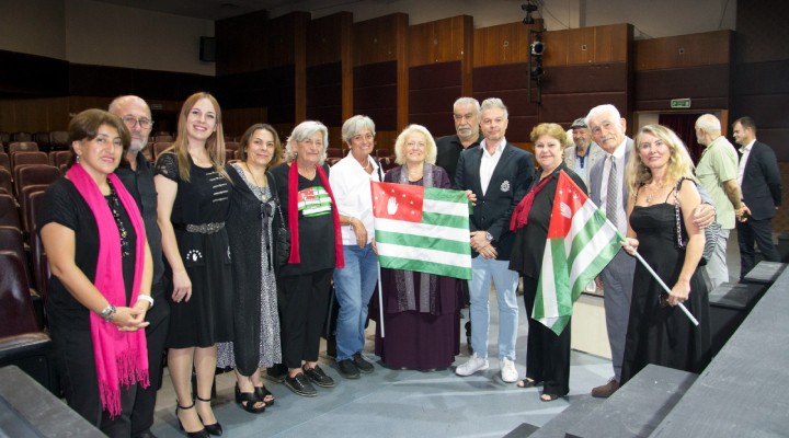 Abhazya nın Bağımsızlık Günü İzmir de Kutlandı