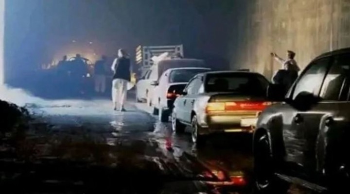 Afganistan’da yakıt tankeri tünelde patladı: 19 ölü, 32 yaralı