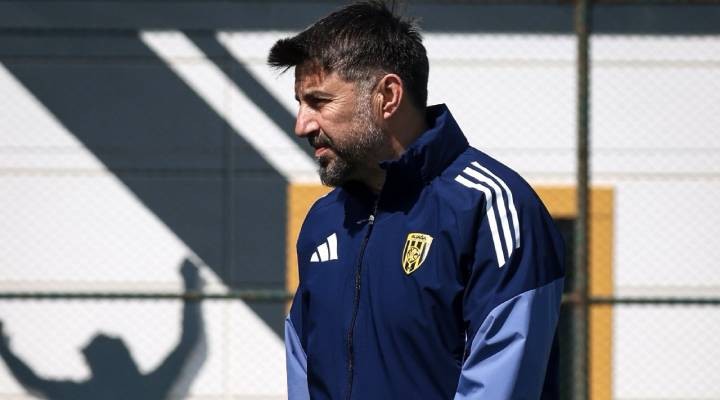 Aliağa FK da Çetin gitti, Çavuş geliyor