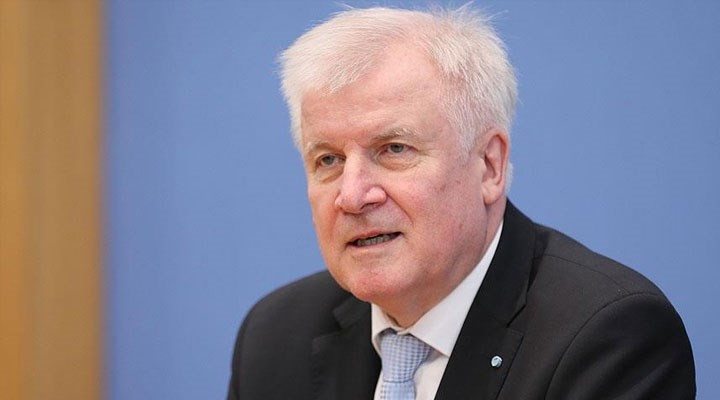 Almanya İçişleri Bakanı Seehofer: Yeni yılda Suriye’ye sınır dışılar başlayacak