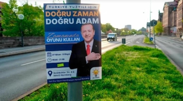 Almanya da Erdoğan afişlerine yasak!