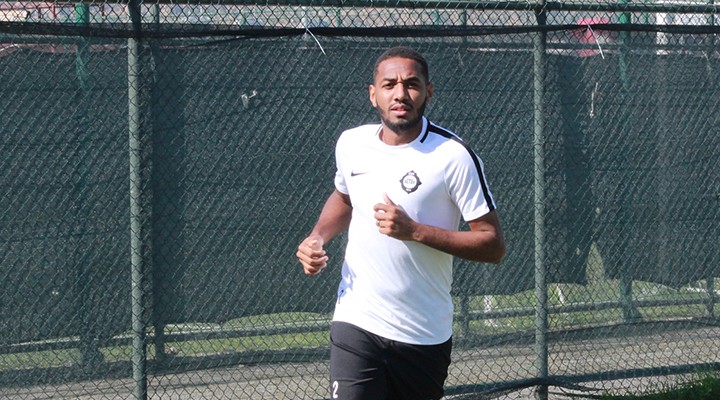 Altay, William ı transfer etti