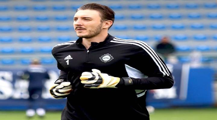 Altay da kaleci Ozan belirsiz