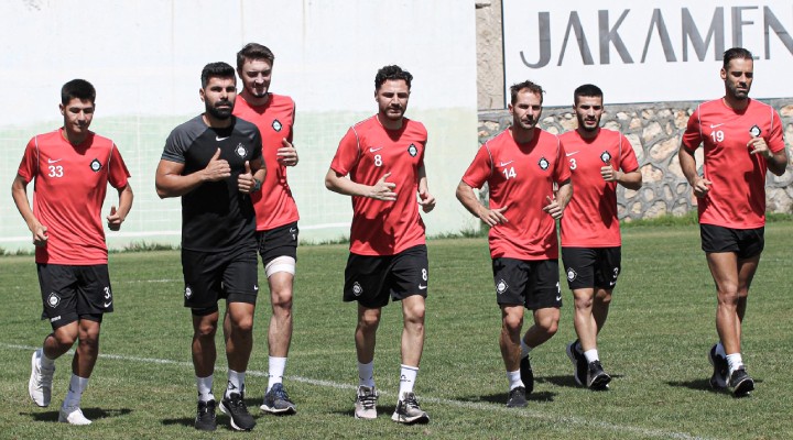 Altay da kamp iptal!