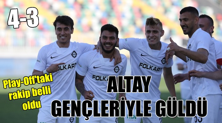 Altay gençleriyle güldü