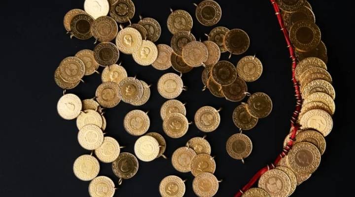 Altın alacaklar dikkat! Sahte çeyrek altınlar piyasayı sardı!
