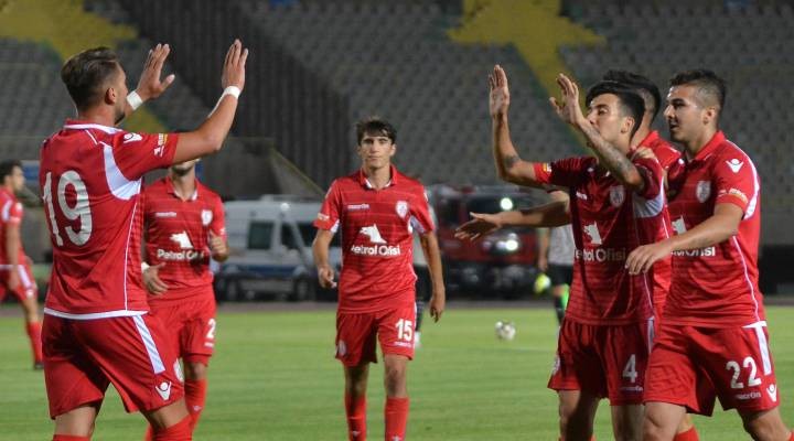 Altınordu Bolu da Hatay önünde