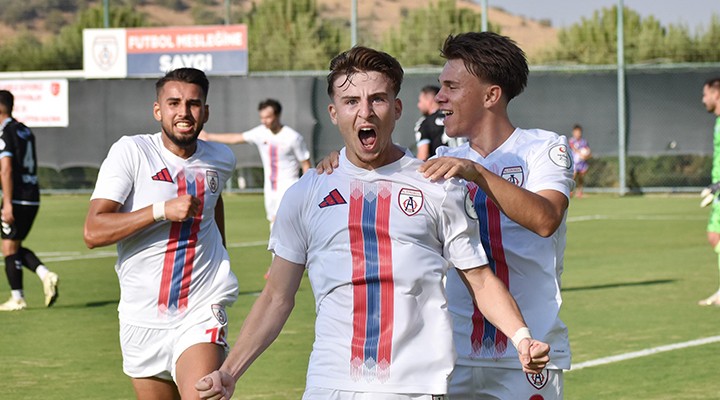 Altınordu santrforsuz gol arıyor