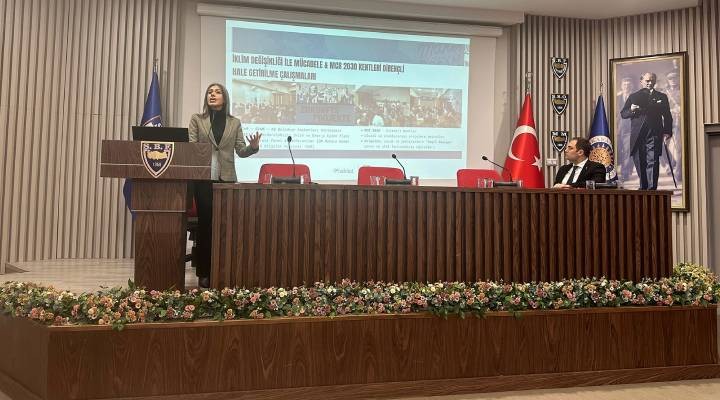 Ankara daki sempozyuma Kuşadası Belediyesi nin projeleri damga vurdu