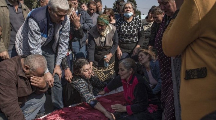 Anne ile bebeği aynı tabutta