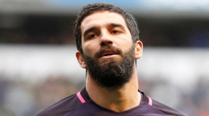 Arda Turan’a 2 yıl 8 ay hapis cezası