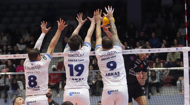 Arkas evinde Halkbank a mağlup