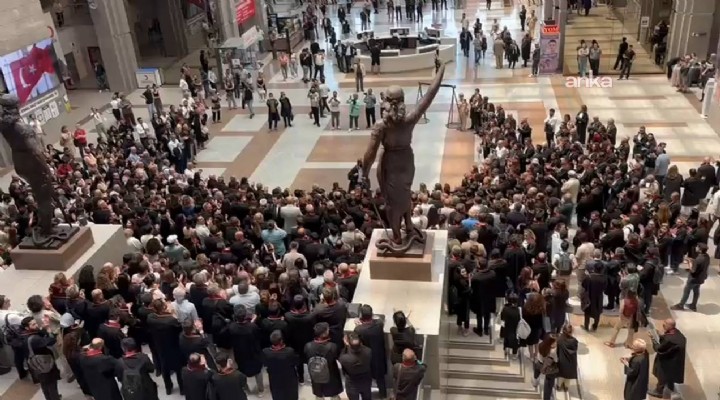 Avukatlardan Çağlayan da  Pehlivan  protestosu