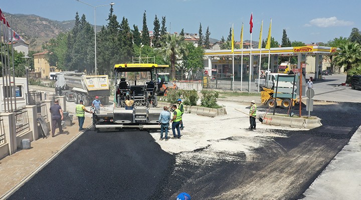 Aydın da yollar yenileniyor