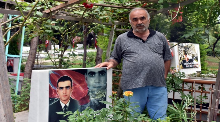 Babalar Günü nde şehitliğe acı ziyaret