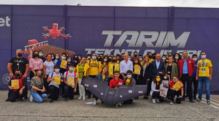 Bahçeşehir Koleji, TEKNOFEST te ödülleri topladı!