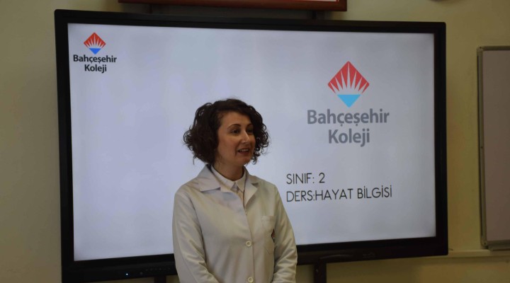 Bahçeşehir Koleji nde online dersler başladı